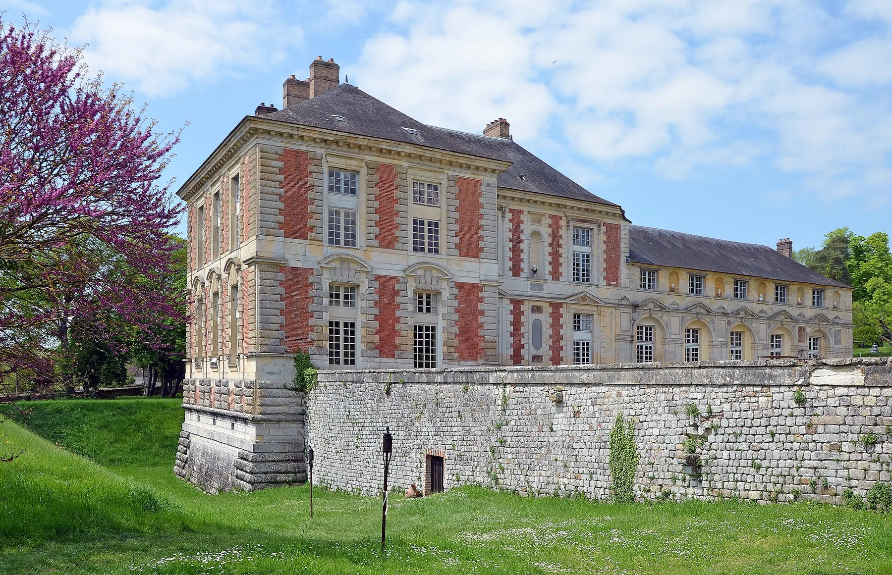 Château de Vallery, Vallery – Yonne