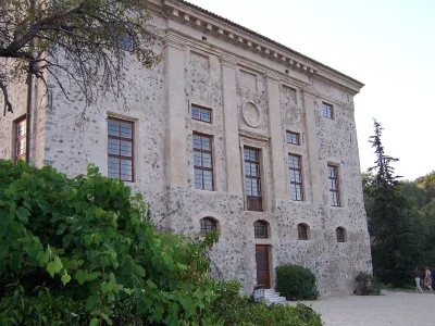 Château de Vaugrenier Translation