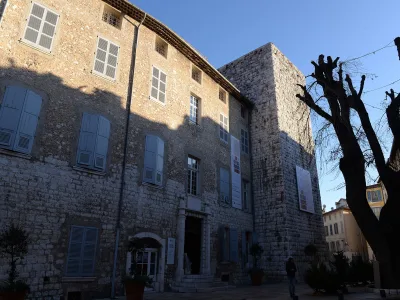 Château de Villeneuve