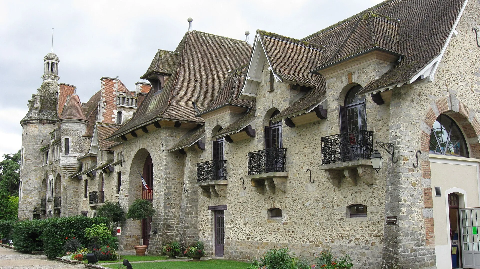 Château des Dames, Le Châtelet-en-Brie – Seine-et-Marne