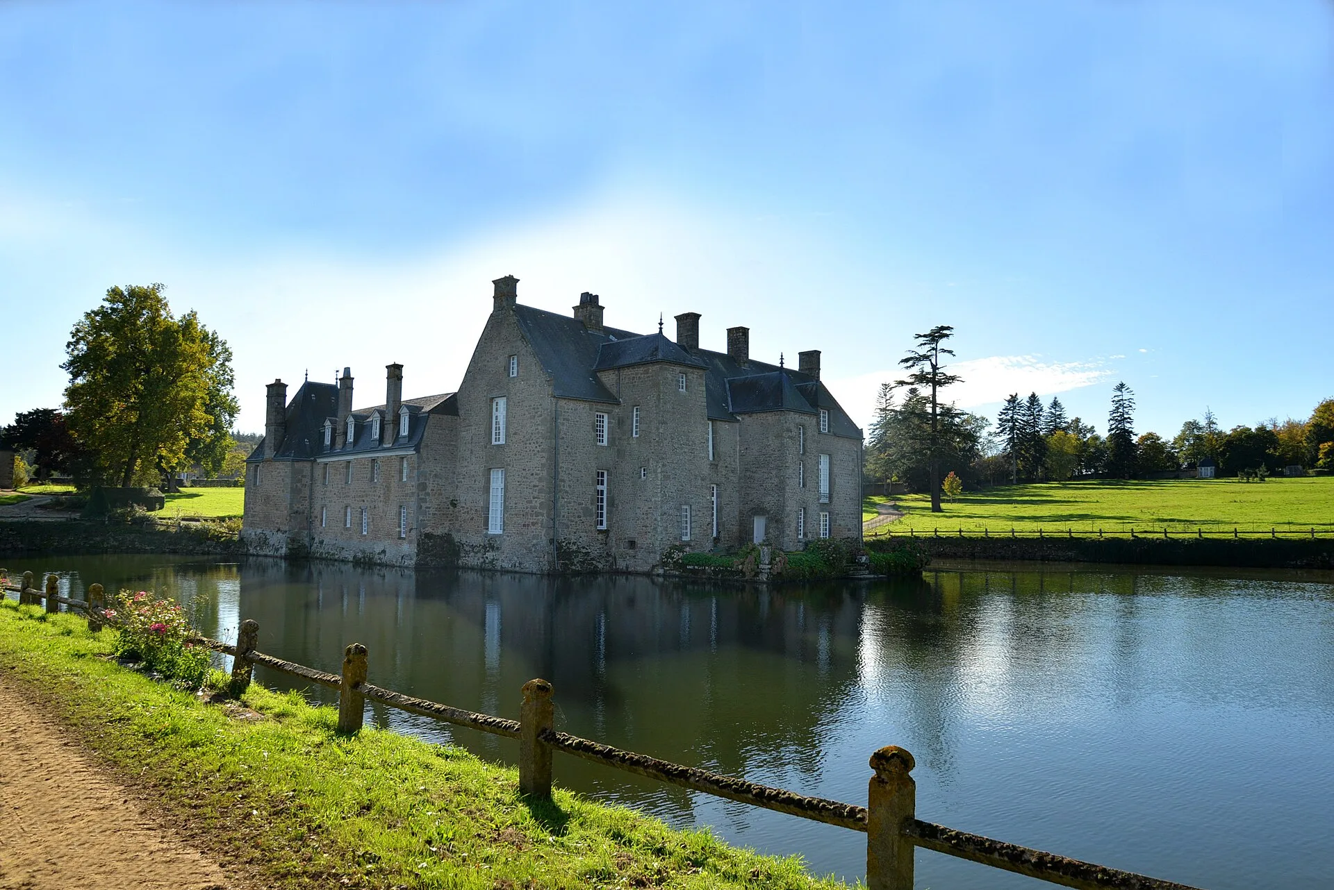 Château des Yveteaux, Les Yveteaux – Orne