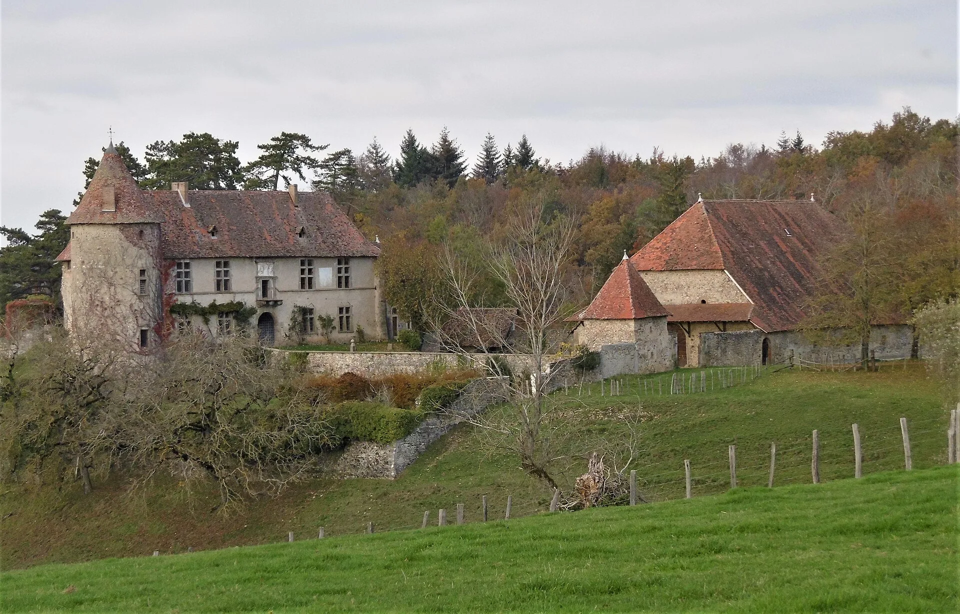 Château du Châtelard, Montagnieu – Isère