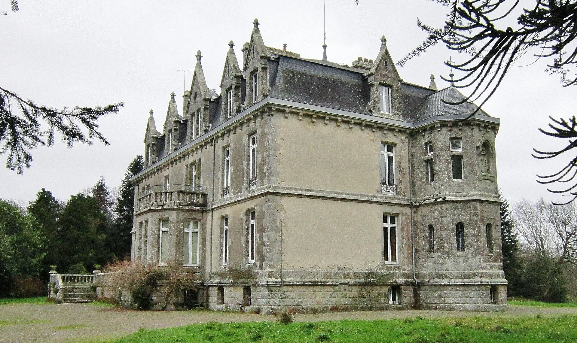 Château du Marchallac'h, Plonéis – Finistère