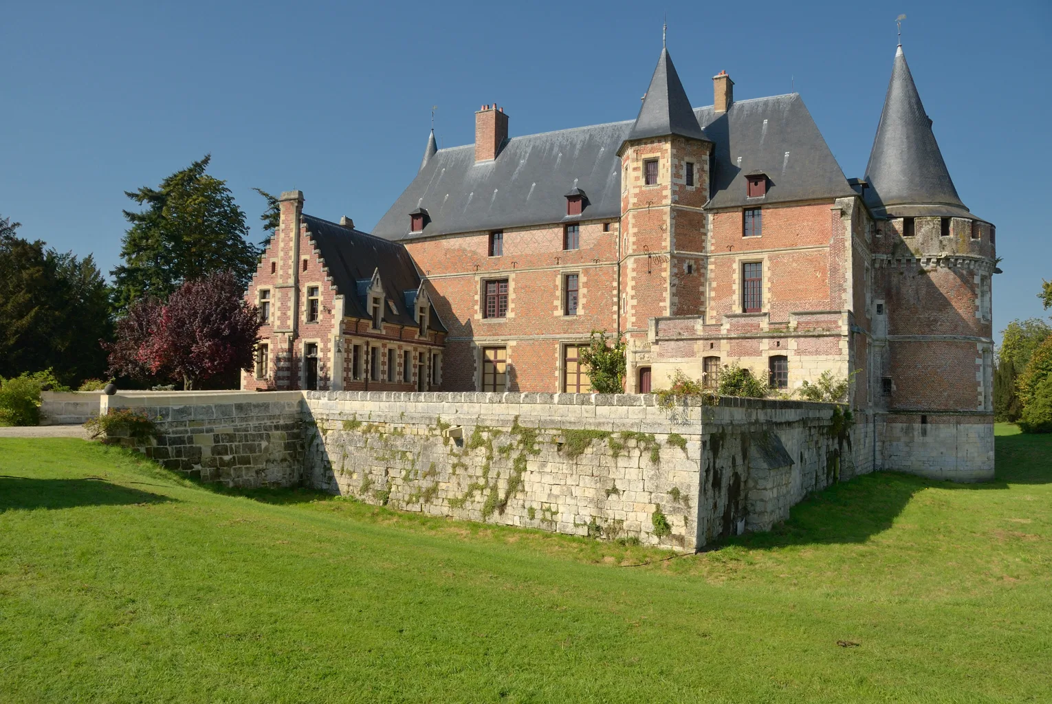Château du Plessis-Brion, Le Plessis-Brion – Oise