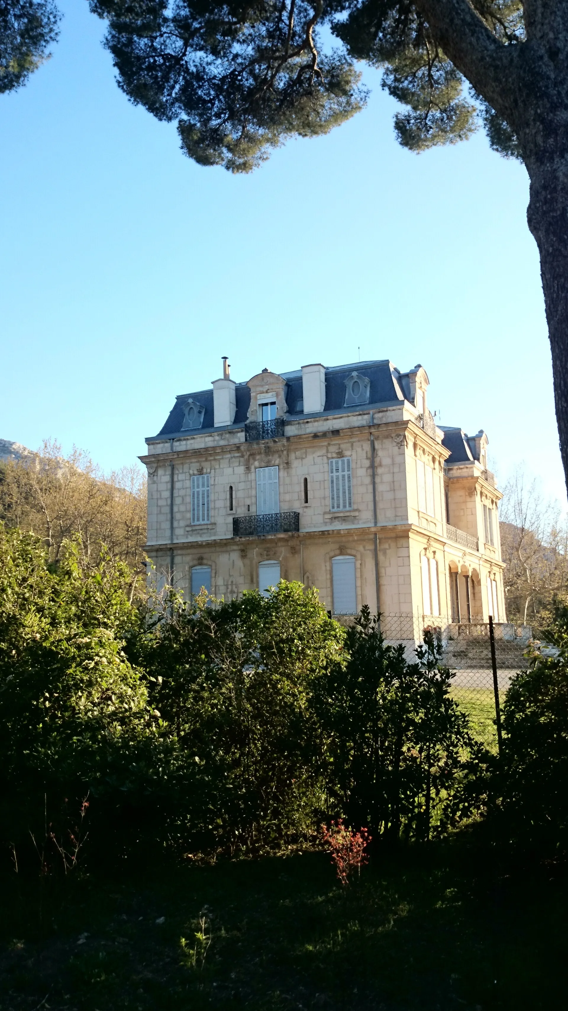 Château Estrangin