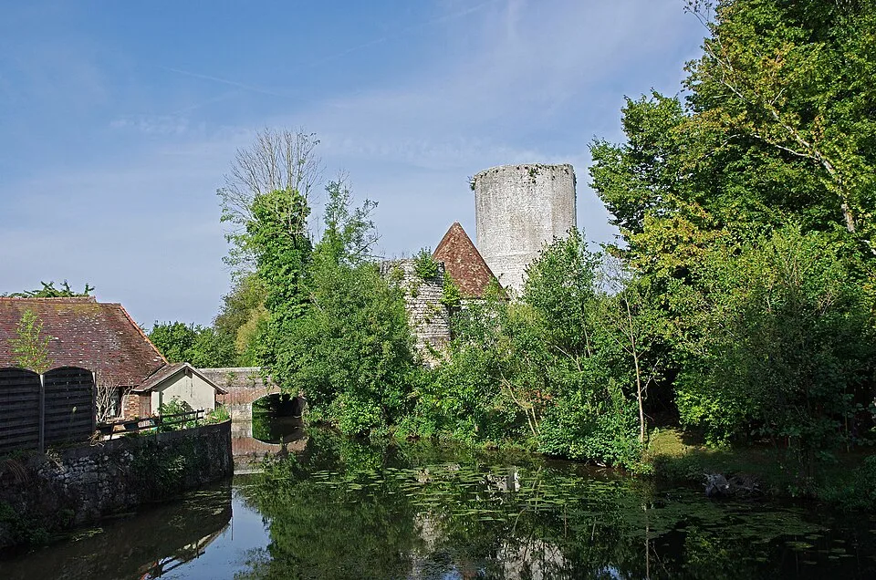 Château fort d'Alluyes, Alluyes – Eure-et-Loir