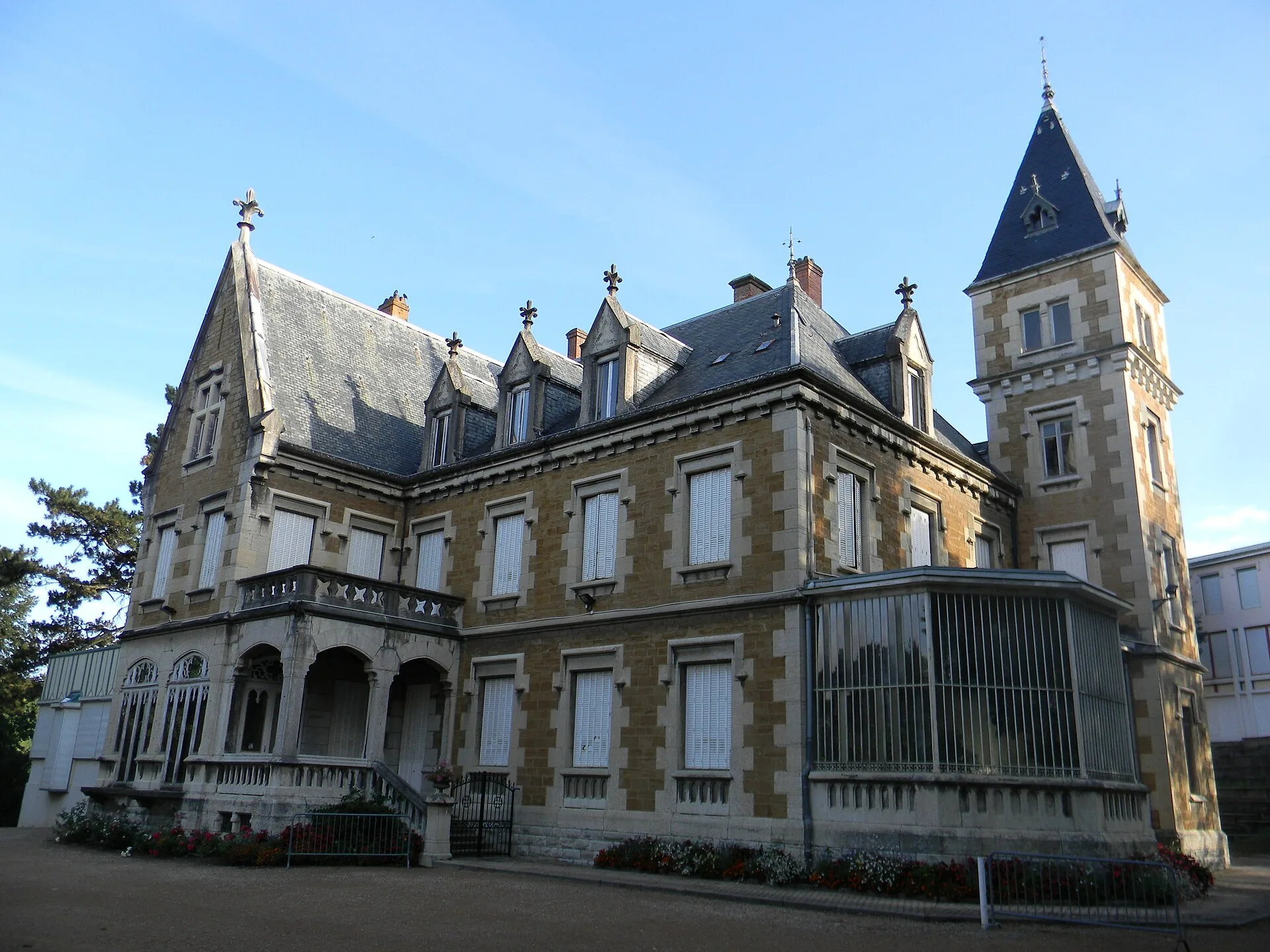 Château Grammont, Pont-de-Chéruy – Isère