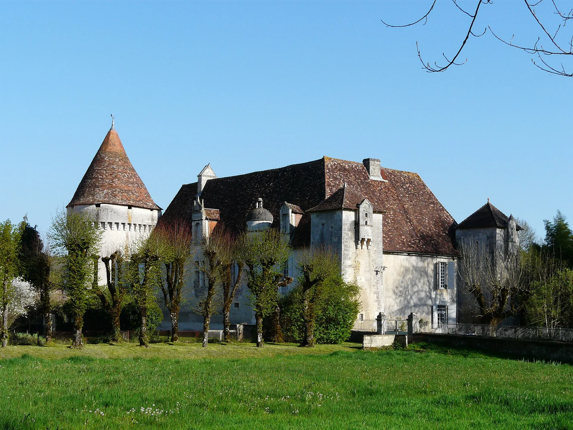 Château Saulnier, Saint-Front-la-Rivière – Dordogne