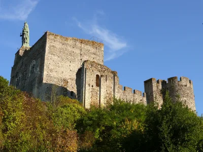 Donjon de Montbazon