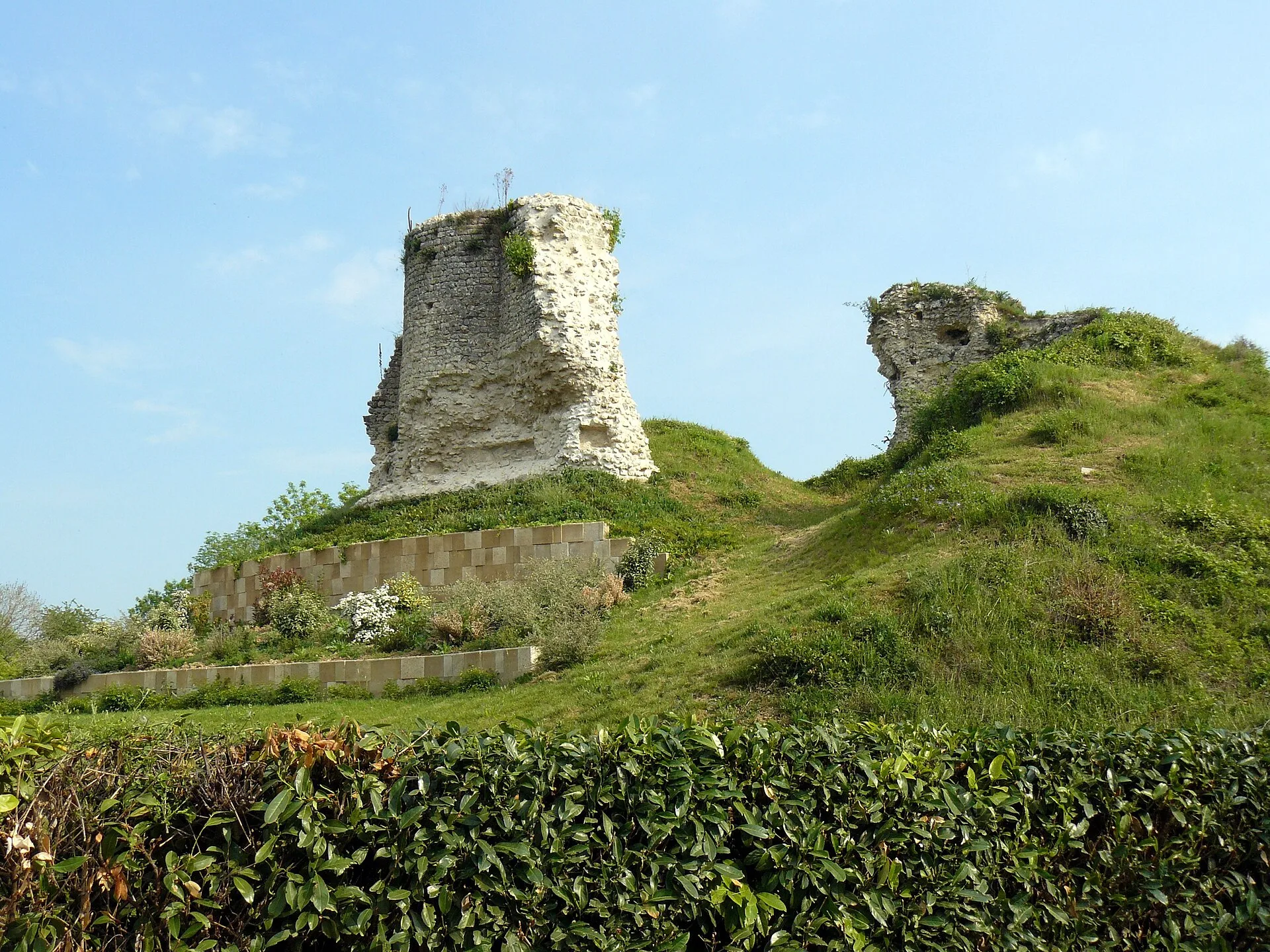 Donjon de Montchauvet, Montchauvet – Yvelines