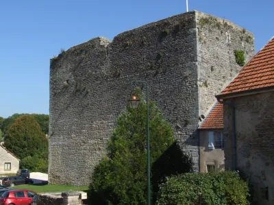 Donjon de Salives