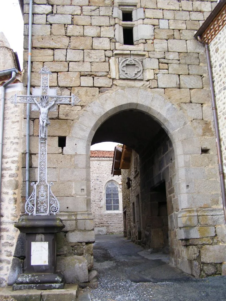 Enceinte de Sauvain, Sauvain – Loire