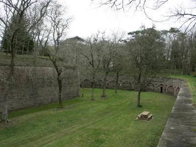 Enceinte du Palais