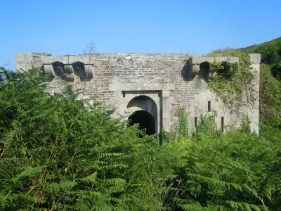 Ensemble fortifié de La Ferrière