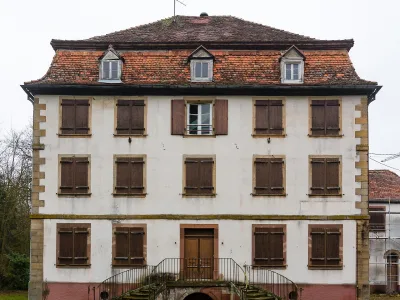 Ferme-château Le Bel