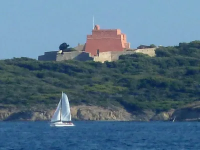 Fort du Grand Langoustier