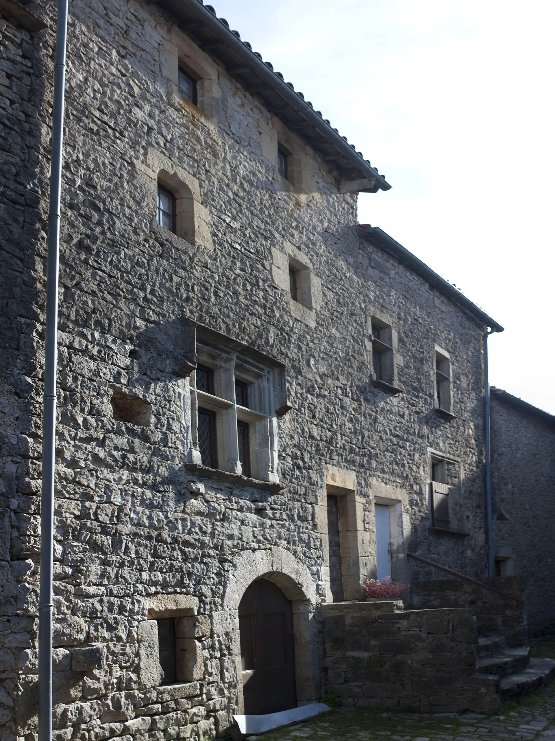 Fort villageois de Saint-Jean-d'Alcas