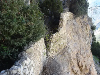 Forteresse troglodyte d'Aiglun