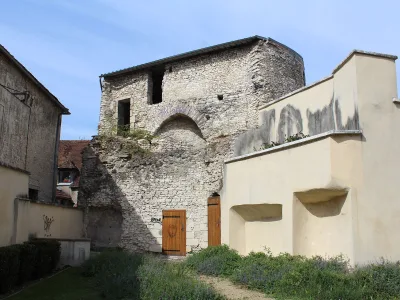 Fortifications de Cosne-Cours-sur-Loire