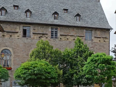 Hôtel de ville de Saint-Côme-d'Olt