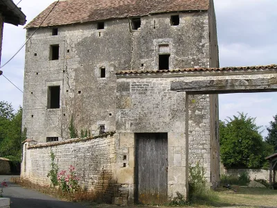 Logis médiéval de Tessé