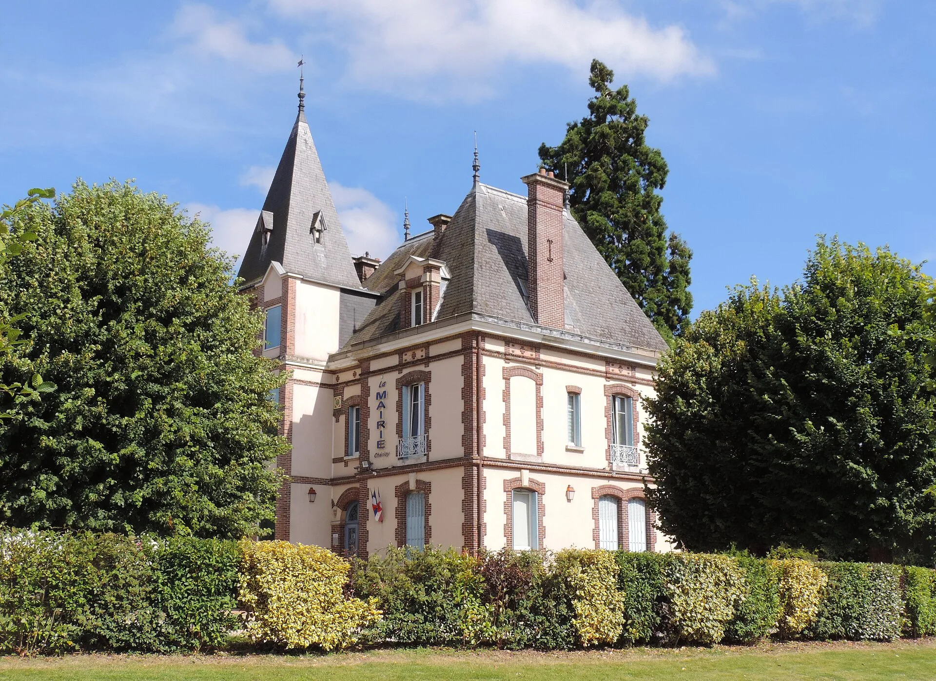 Mairie de Cherisy, Cherisy – Eure-et-Loir
