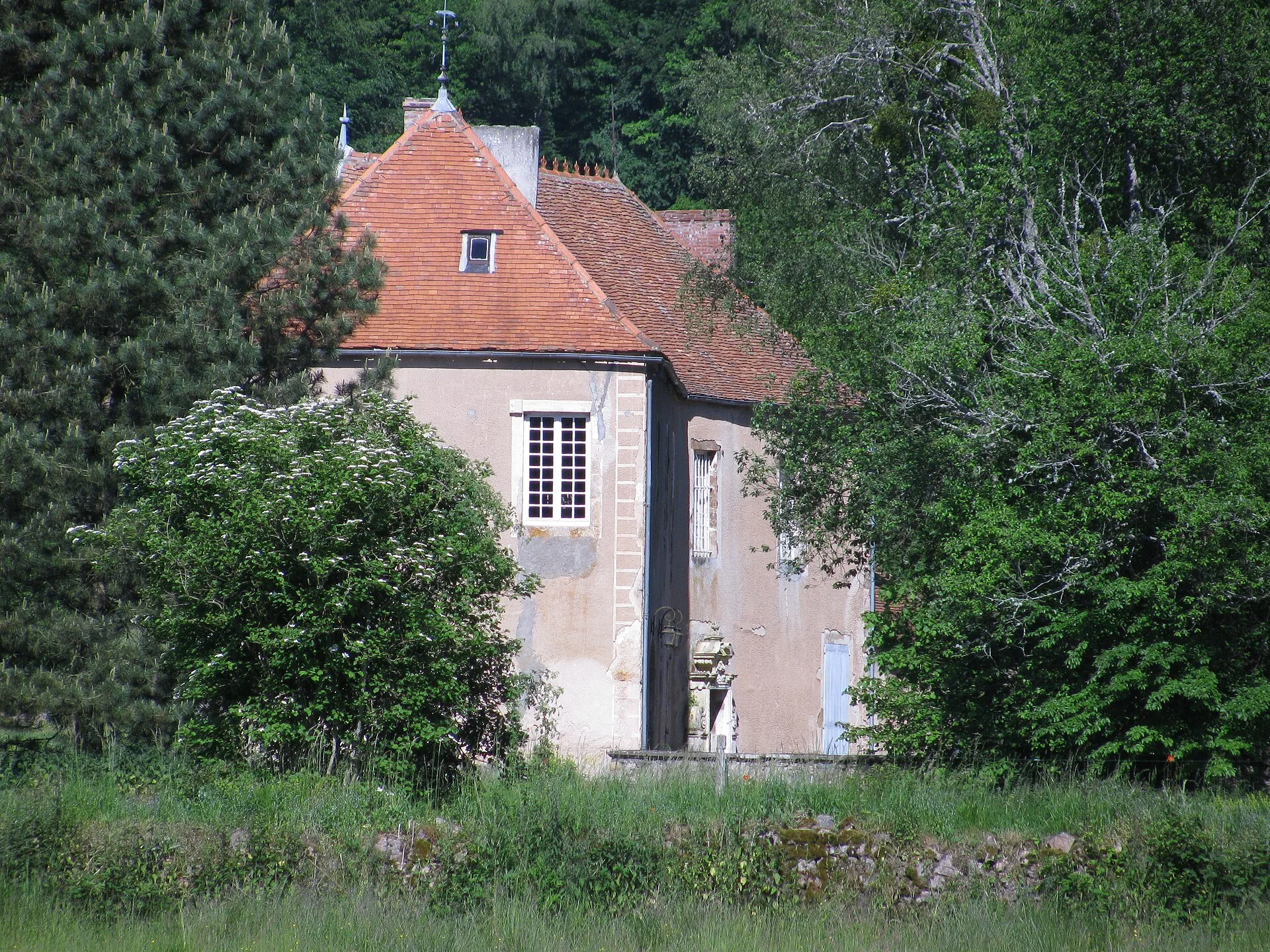Maison forte d'Alligny-en-Morvan, Alligny-en-Morvan – Nièvre