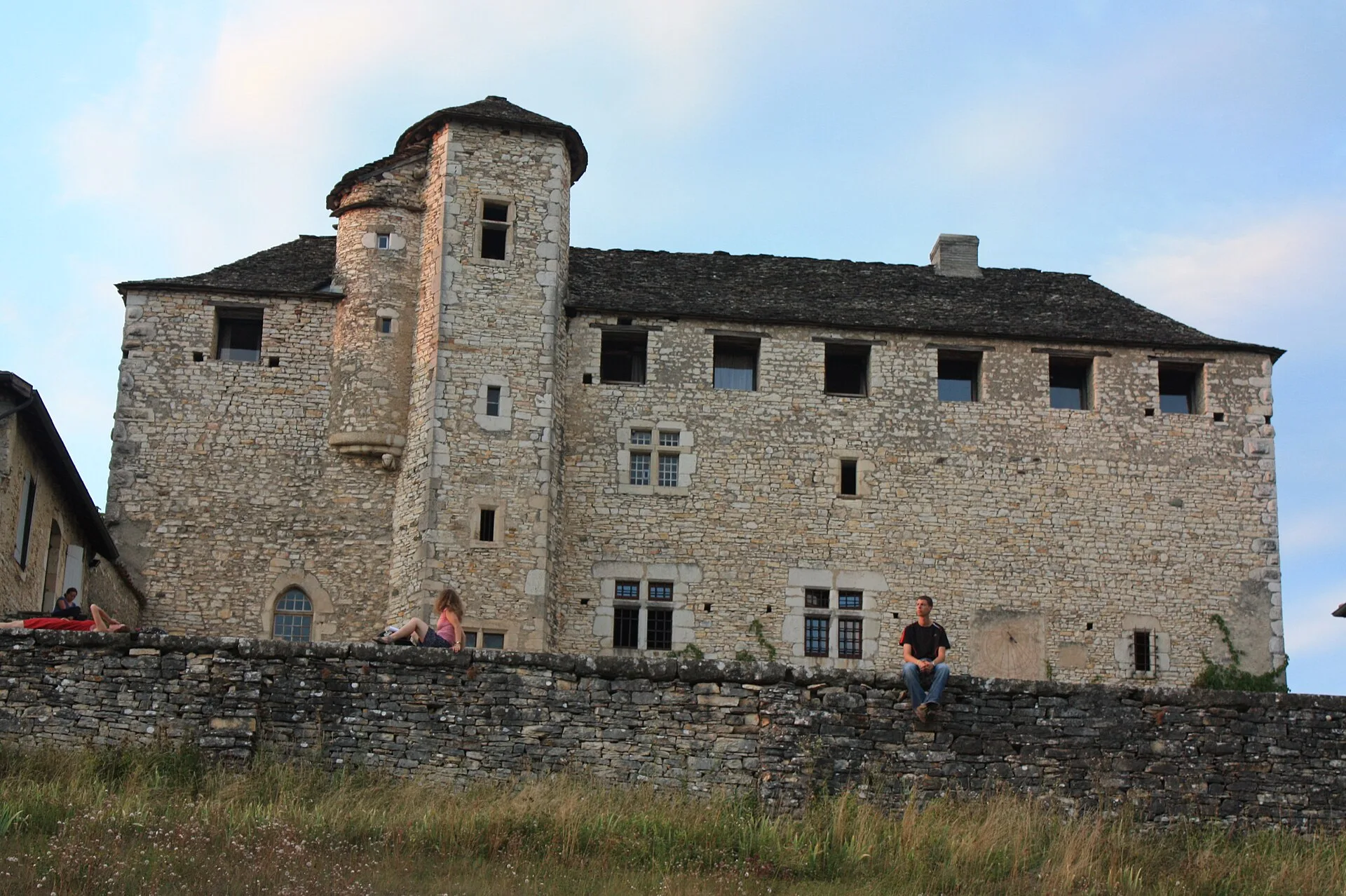 Maison forte de Montagnieu, Soleymieu – Isère