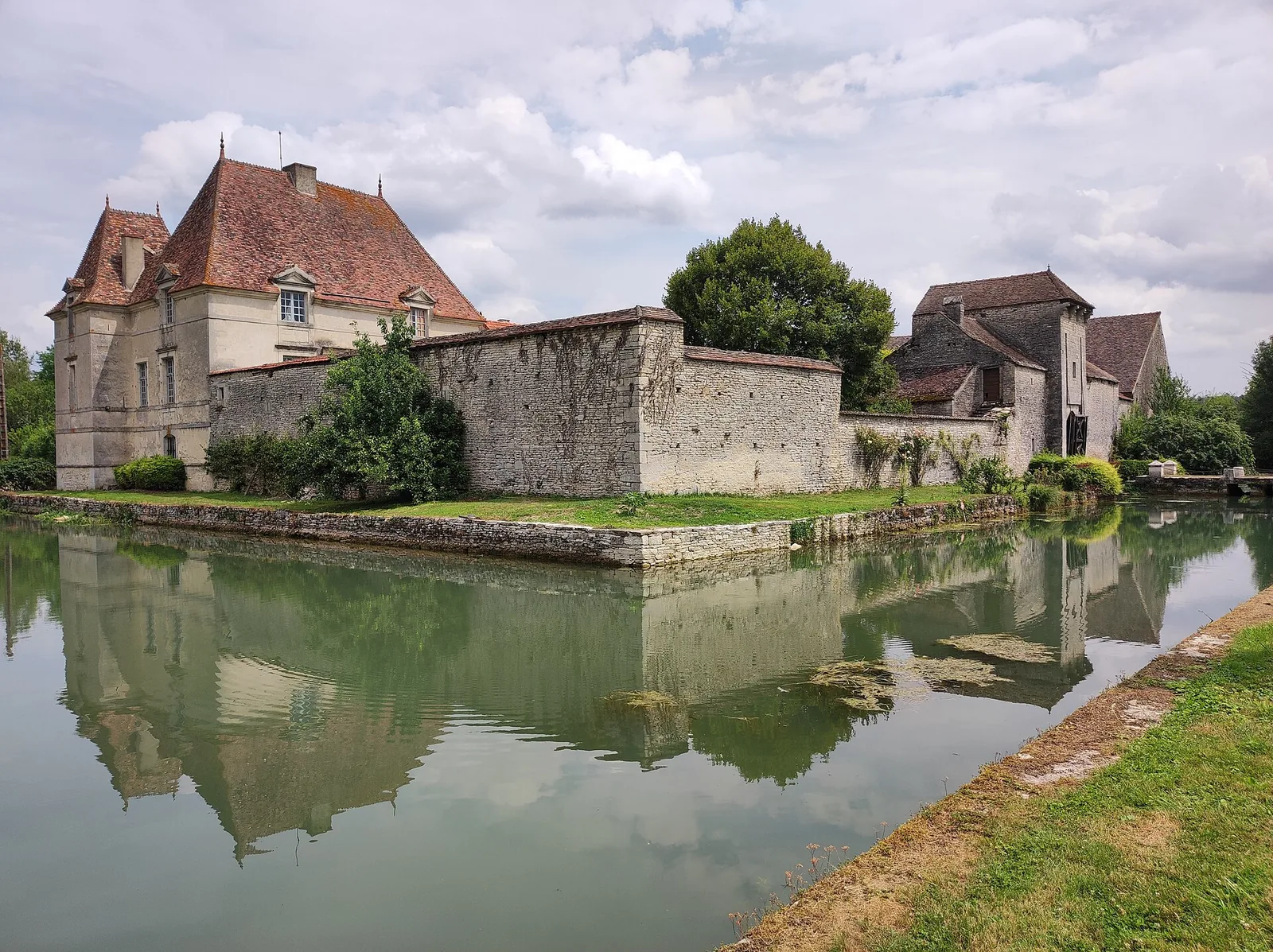 Maison forte dite Ferme du Fossé (ancienne)