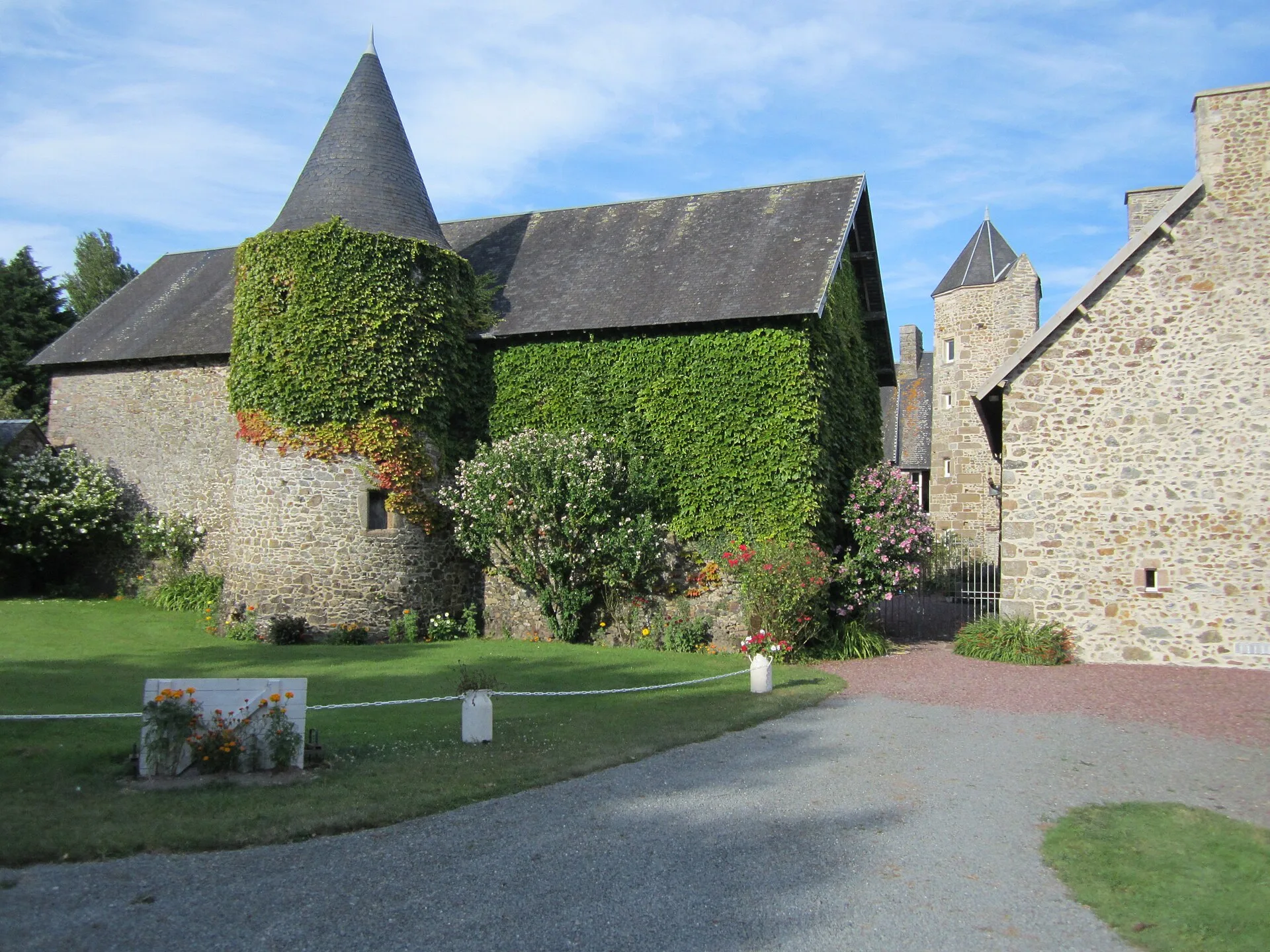 Manoir de Gonneville, Blainville-sur-Mer – Manche
