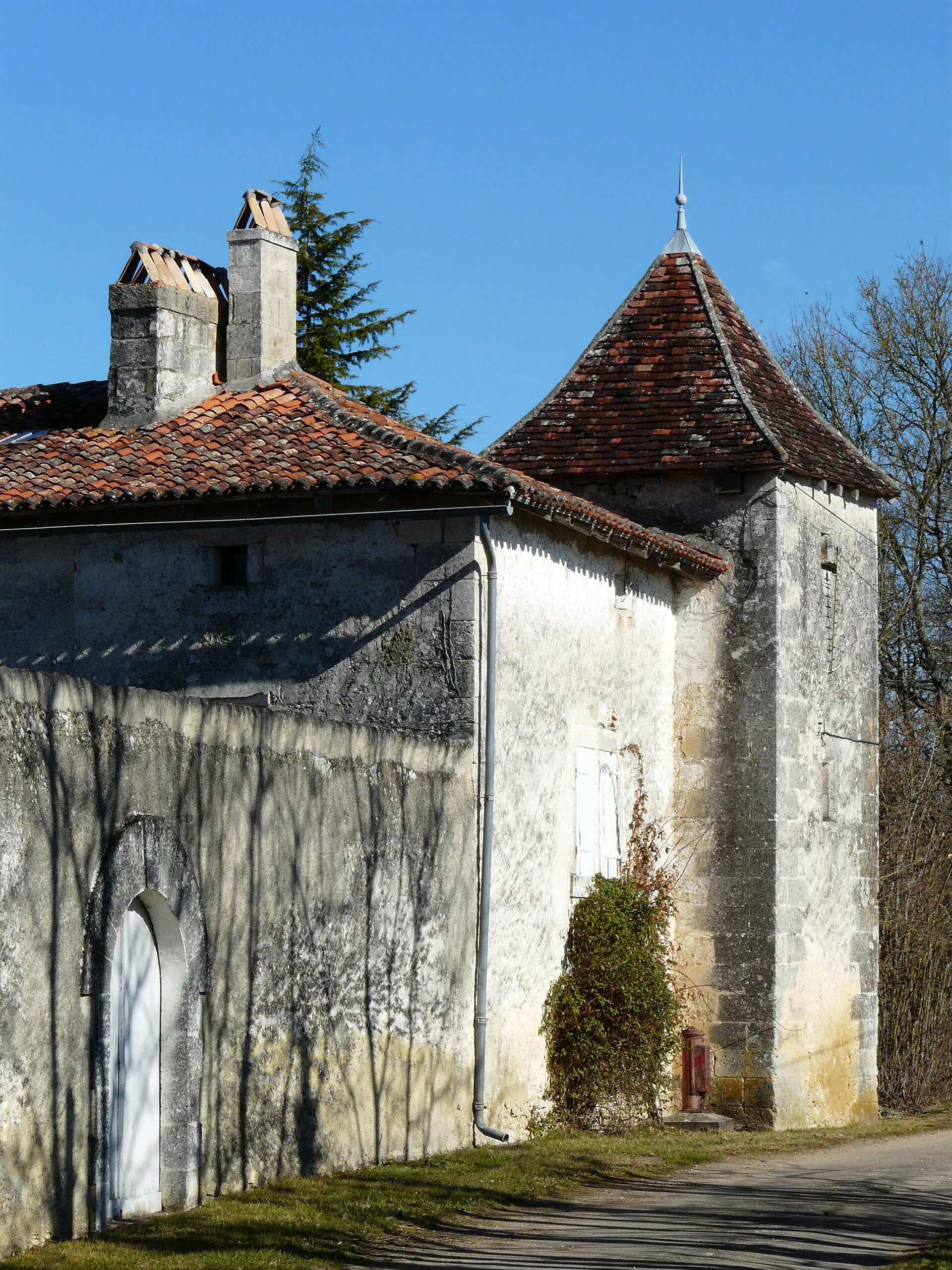 Manoir de la Bernerie, Cercles – Dordogne