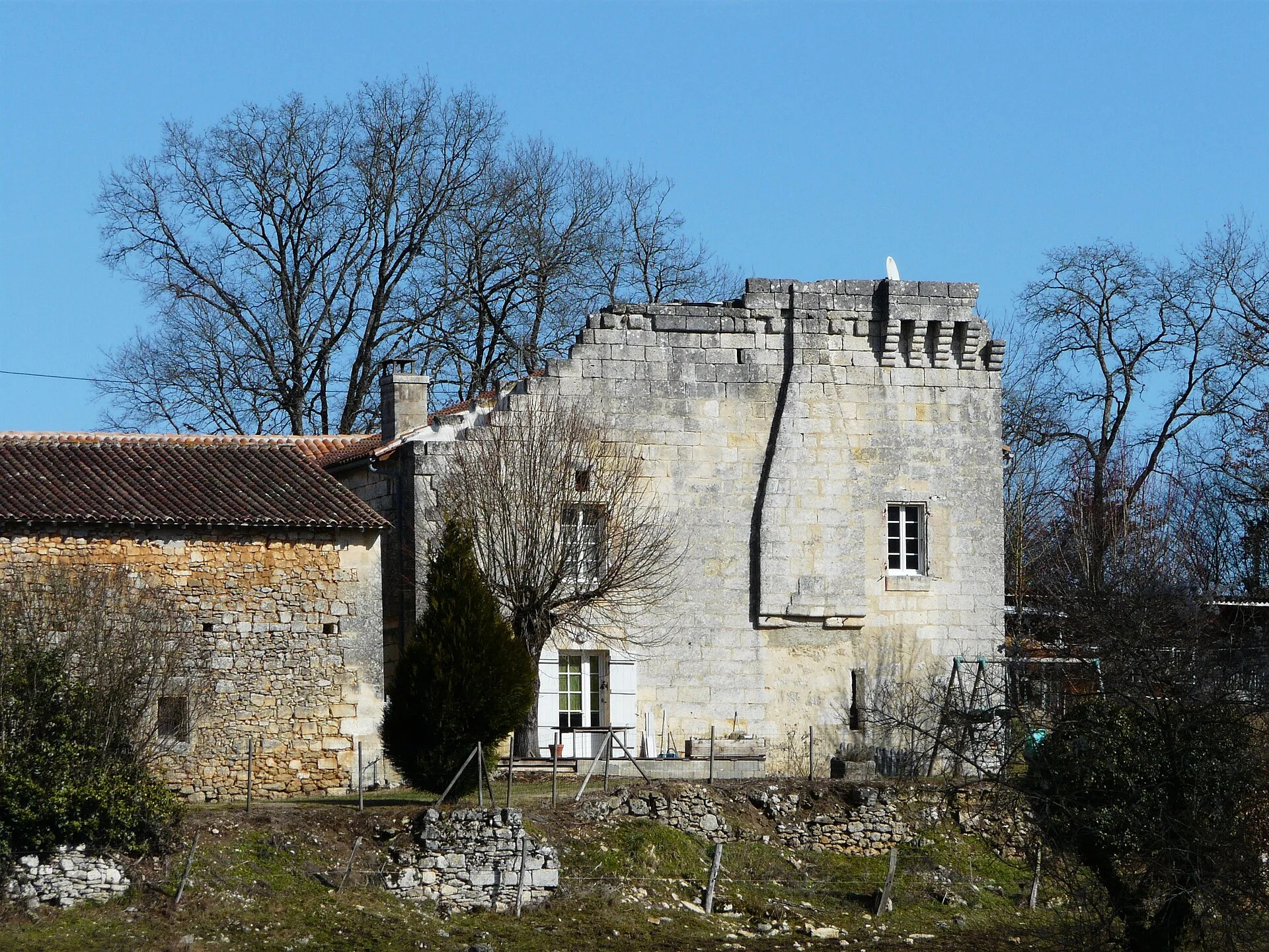 Manoir de la Calonie, Cercles – Dordogne