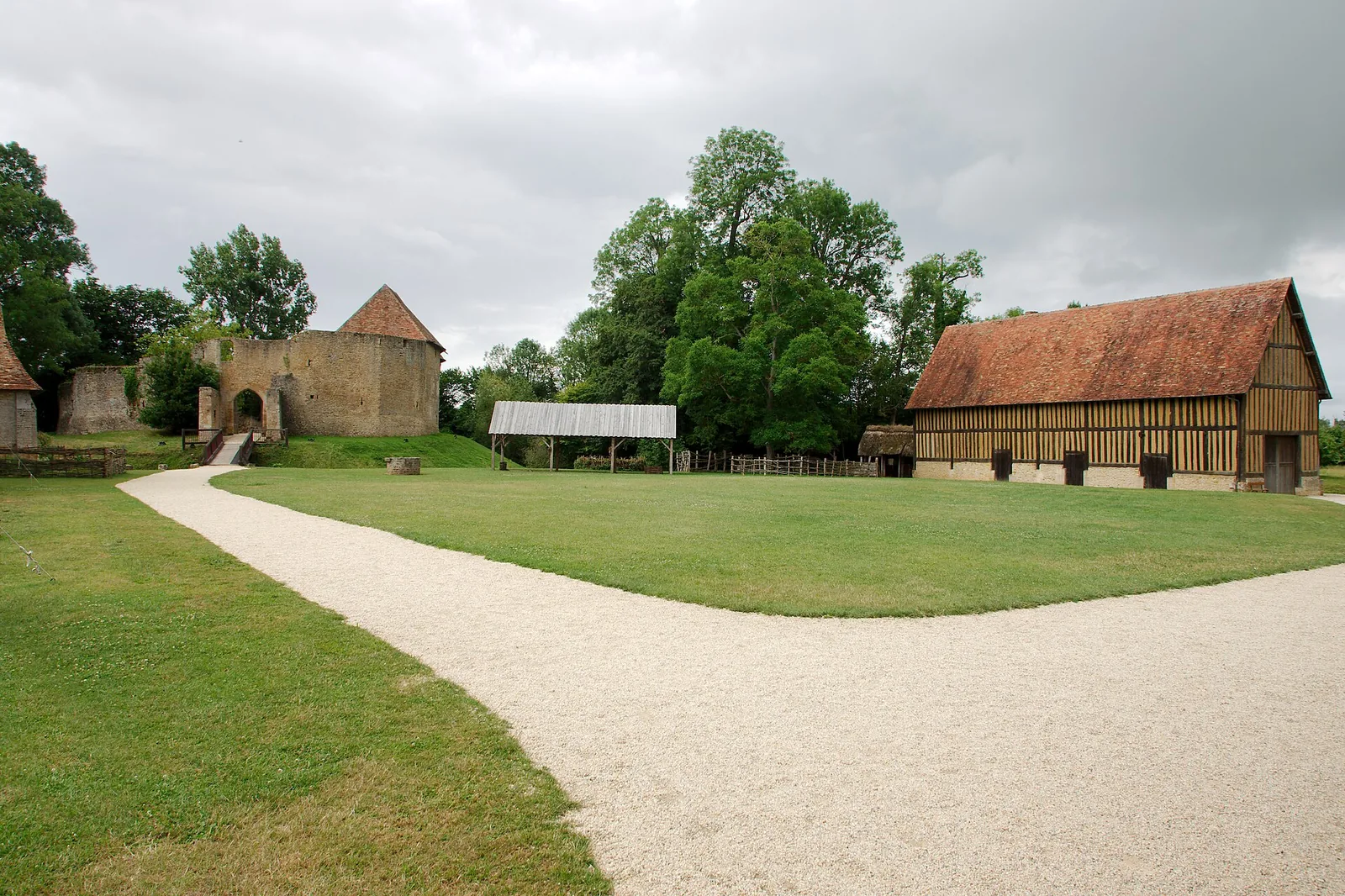 Manoir de la Cour-Thorel