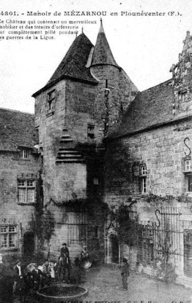 Manoir de Mézarnou, Plounéventer – Finistère