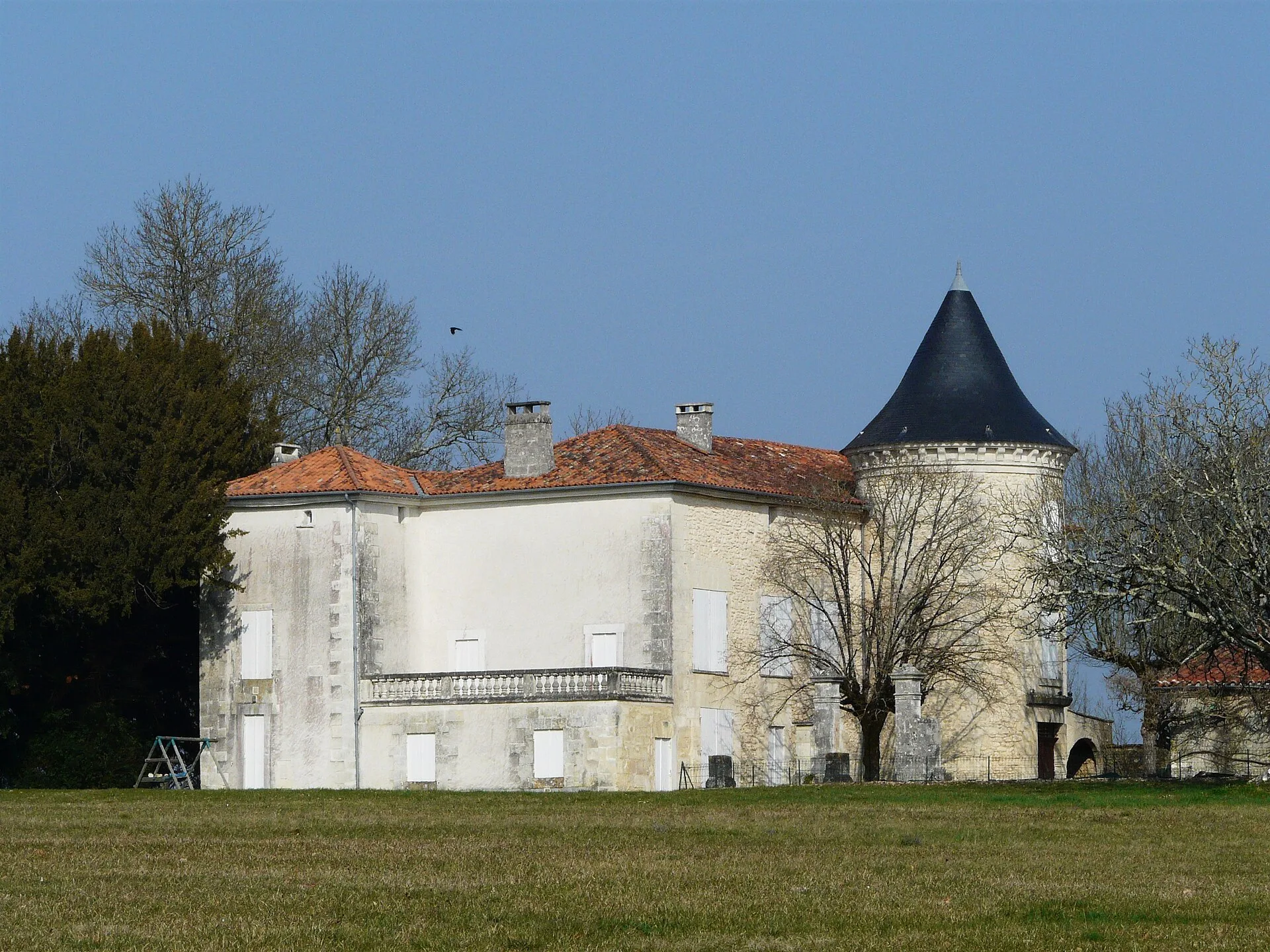 Manoir de Peignefort, Paussac-et-Saint-Vivien – Dordogne