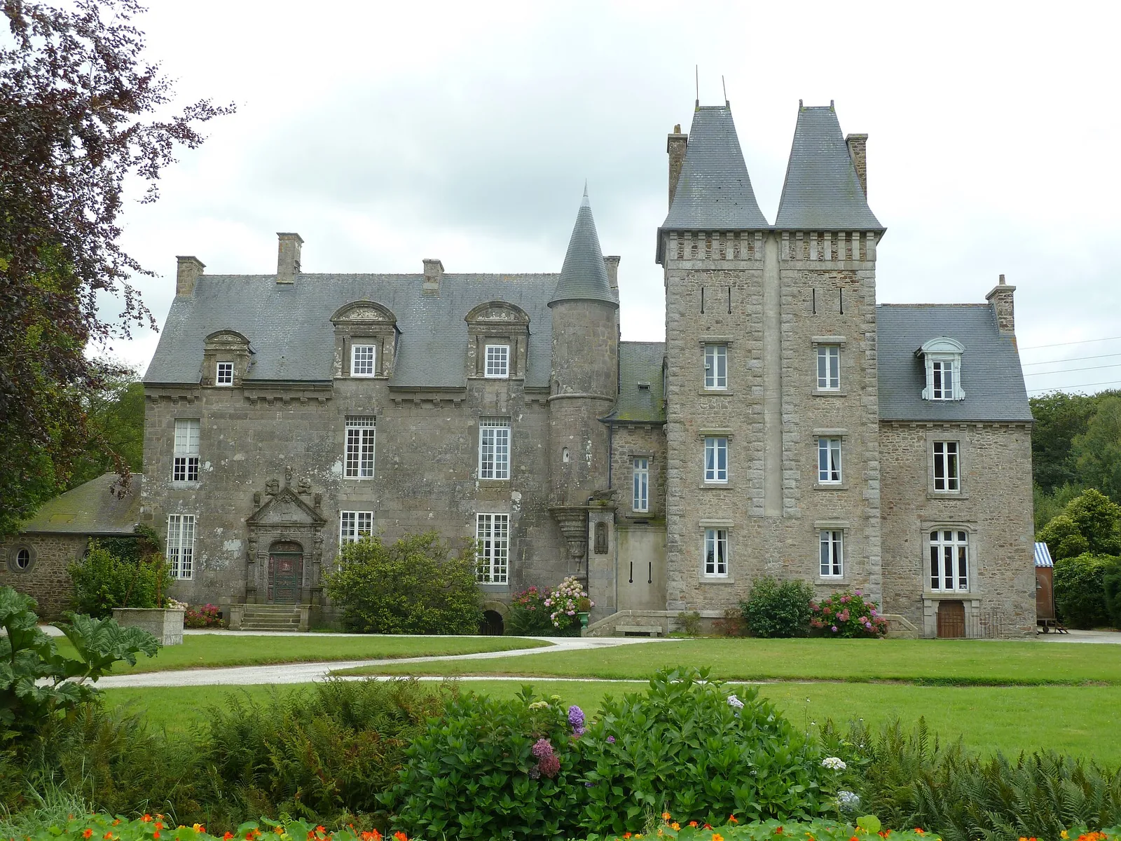 Manoir de Trébodennic, Ploudaniel – Finistère