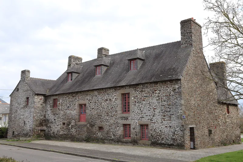 Manoir des Beauvais, actuellement Maison des Jeunes et de la Culture