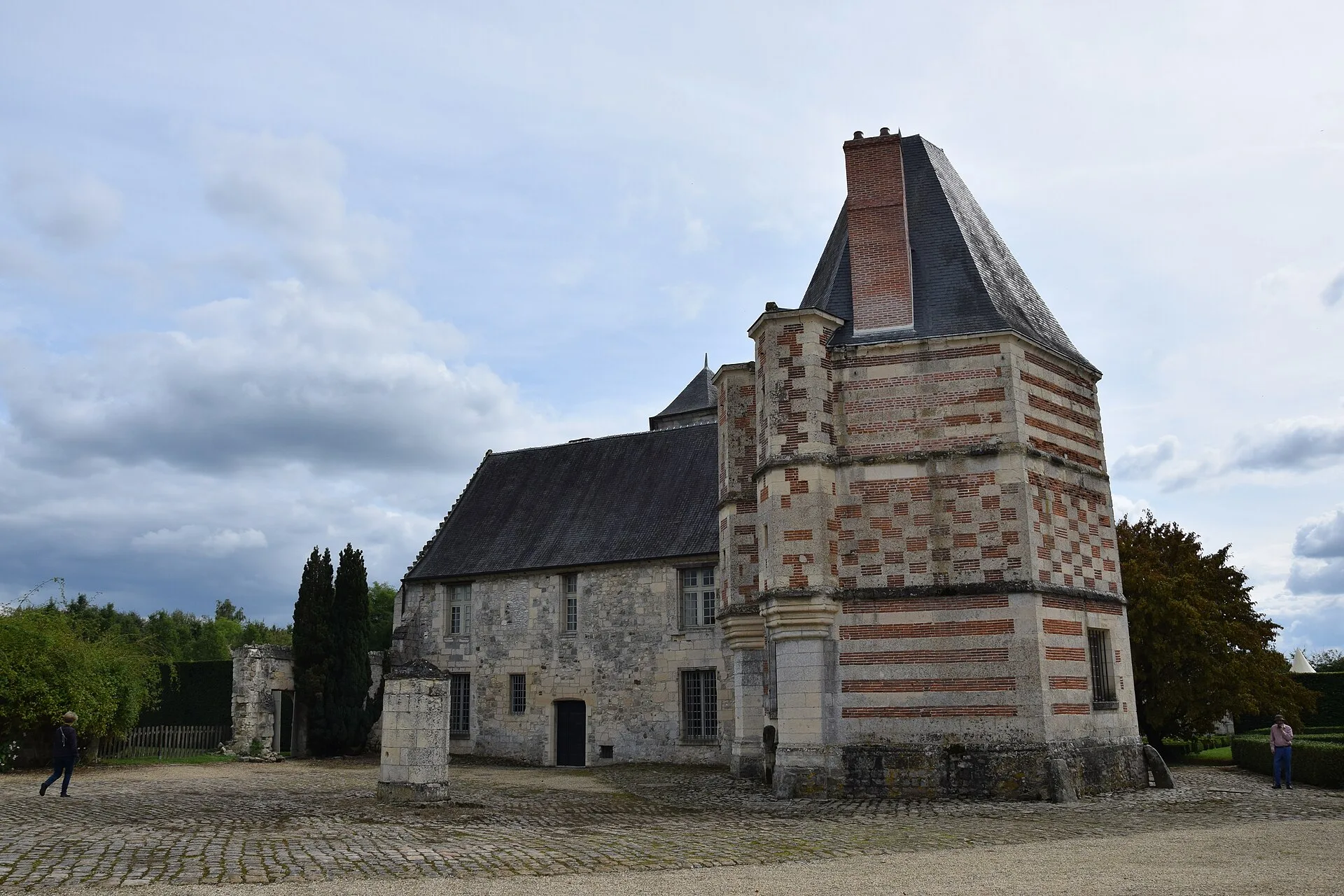 Manoir du Plessis-aux-Bois, Vauciennes – Oise