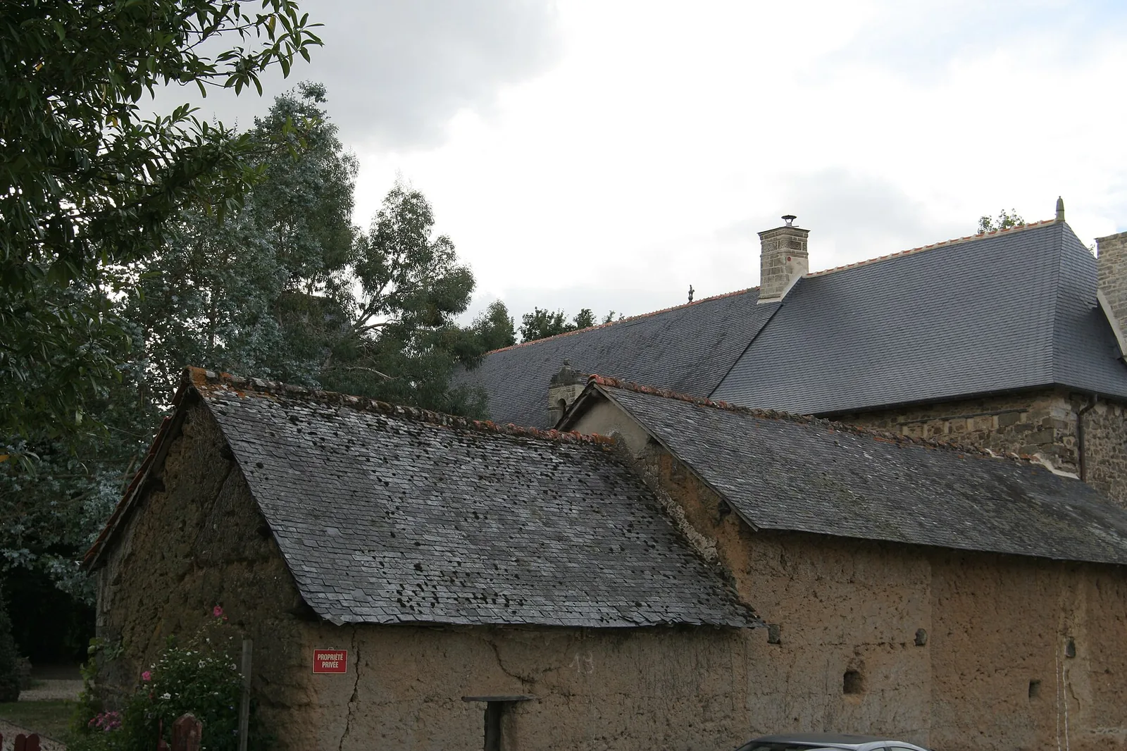 Manoir situé dans le bourg, Trimer – Ille-et-Vilaine