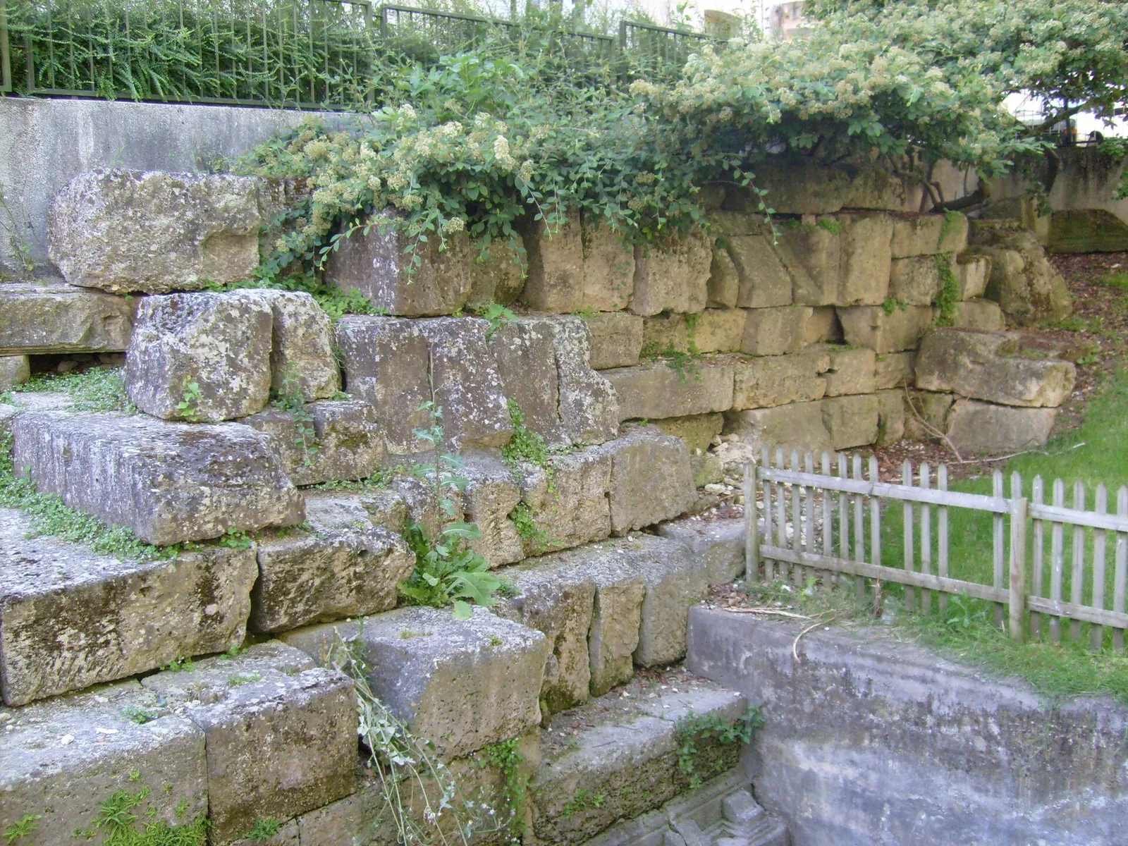 Rempart gallo-romain