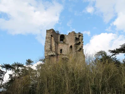 Tour de Cesson