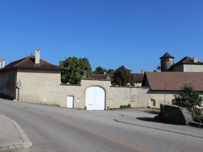 Tour de Moras