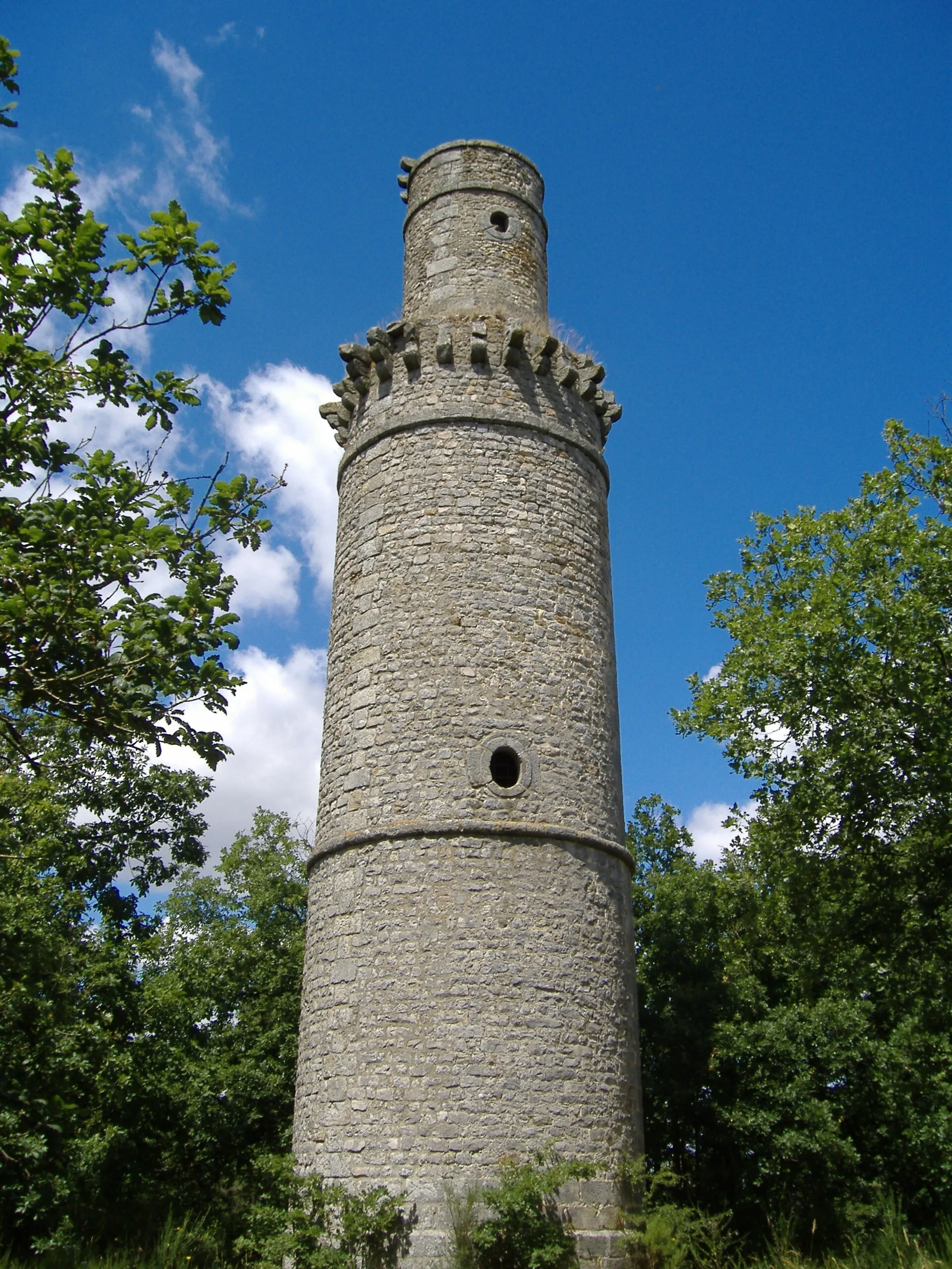Tour de Pocancy, Janville-sur-Juine – Essonne
