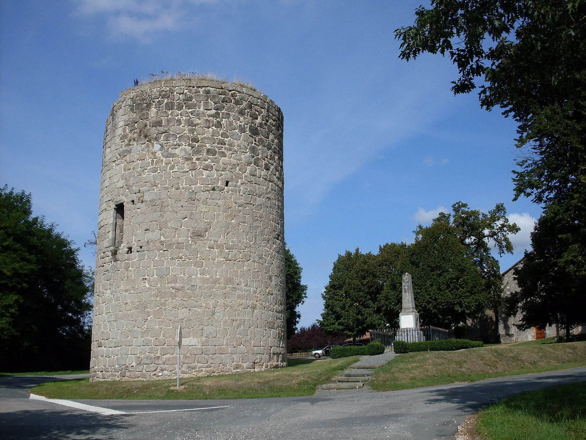 Tour du Bourdeix, Le Bourdeix – Dordogne