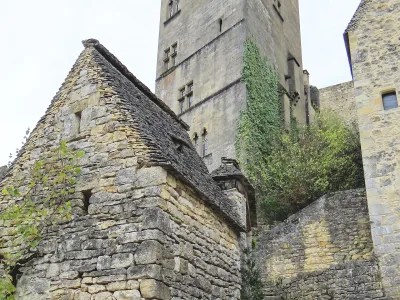 Tour du couvent de Beynac