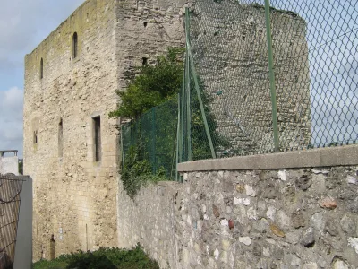 Tour Montjoie