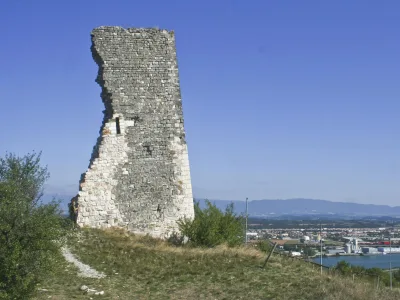 Tour penchée de Soyons