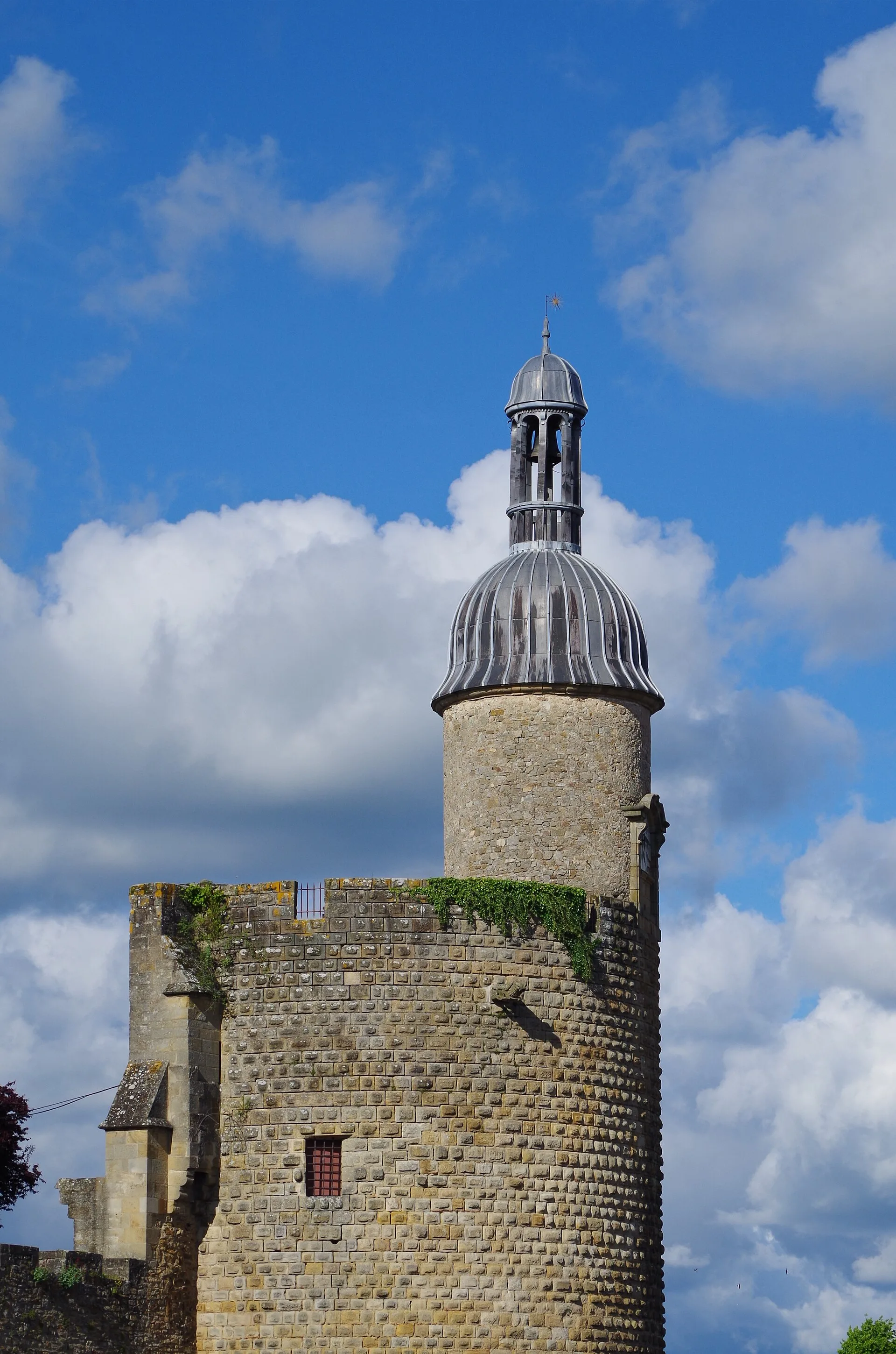 Tour Qui Qu'en Grogne