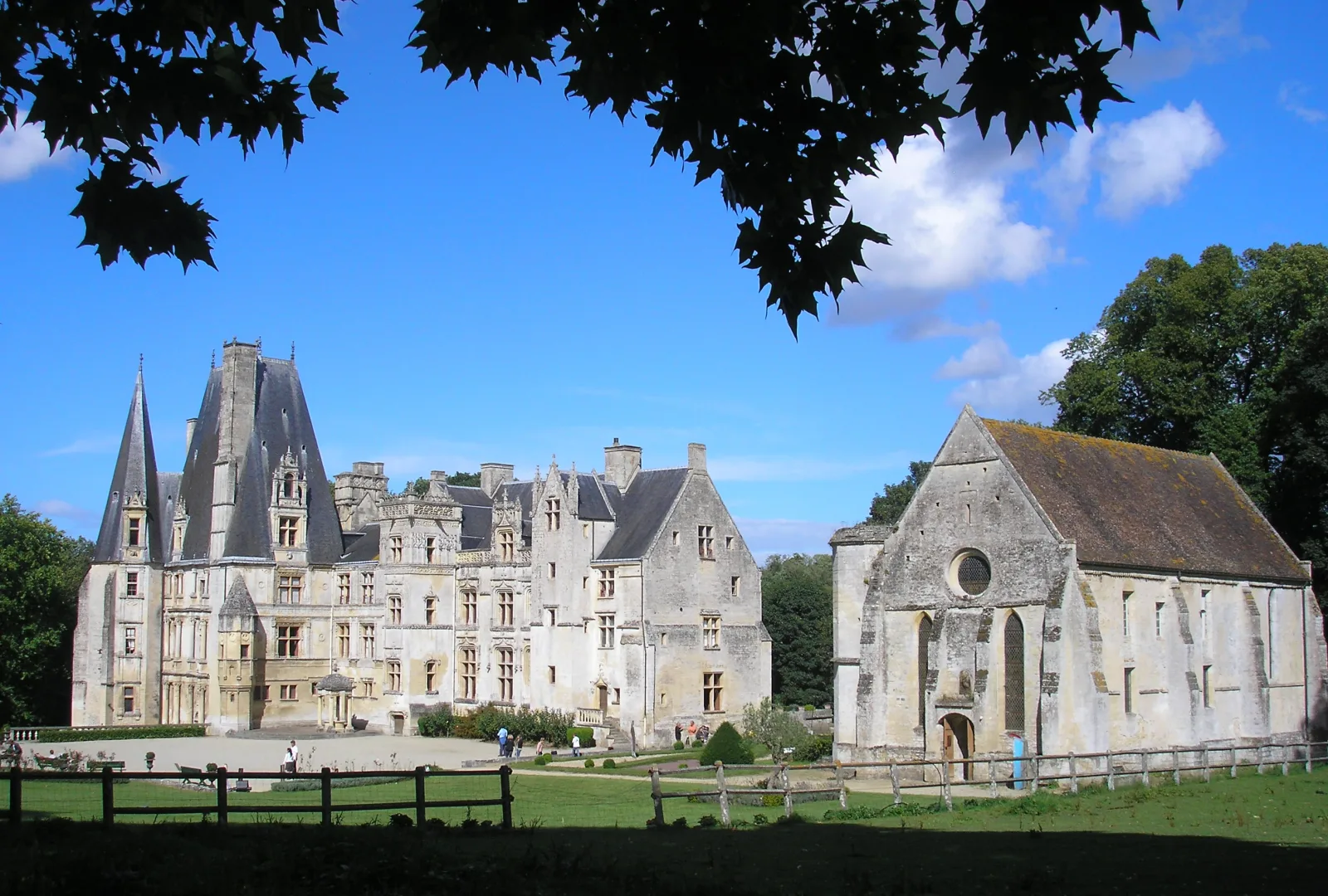 Château de Fontaine-Henry, Fontaine-Henry – Calvados